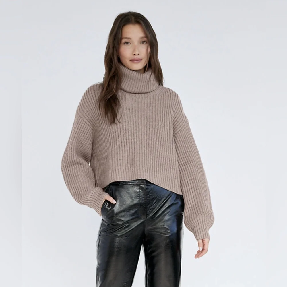 Aritzia Babaton Guell Cropped Wool Ribbed Turtleneck Sweater Size Medium Women’s - Picture 2 of 12